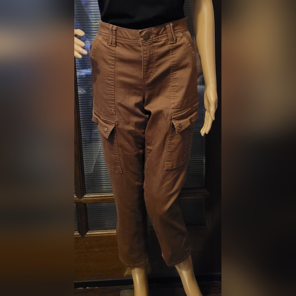 Democracy "Ab" Solution Roll Cuff Saddle Brown/Caramel Cargo Jeans- Size 8